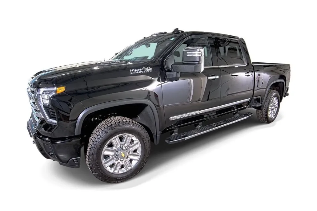 2025 Chevrolet Silverado 3500HD High Country photo 1