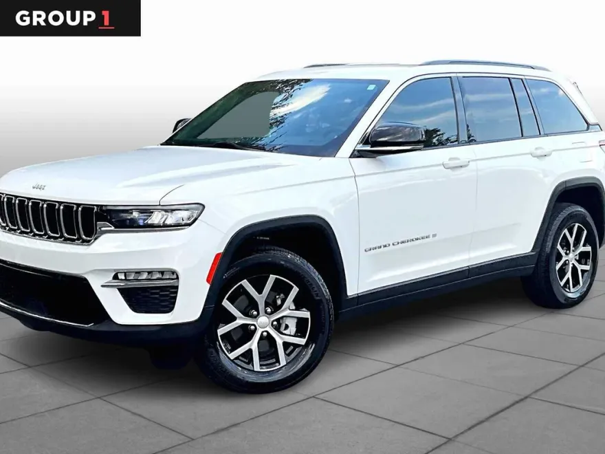 2024 Jeep Grand Cherokee Limited photo 1