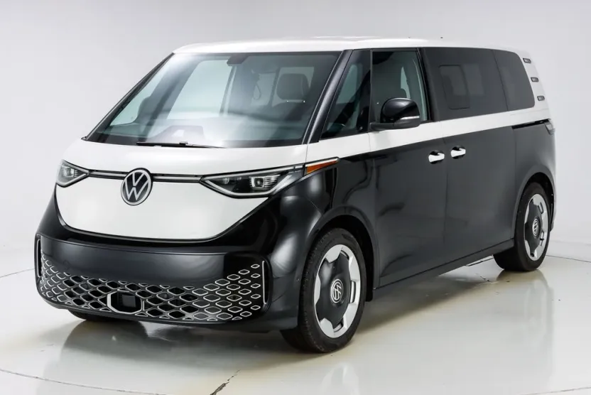 2025 Volkswagen ID. Buzz Pro S photo 1