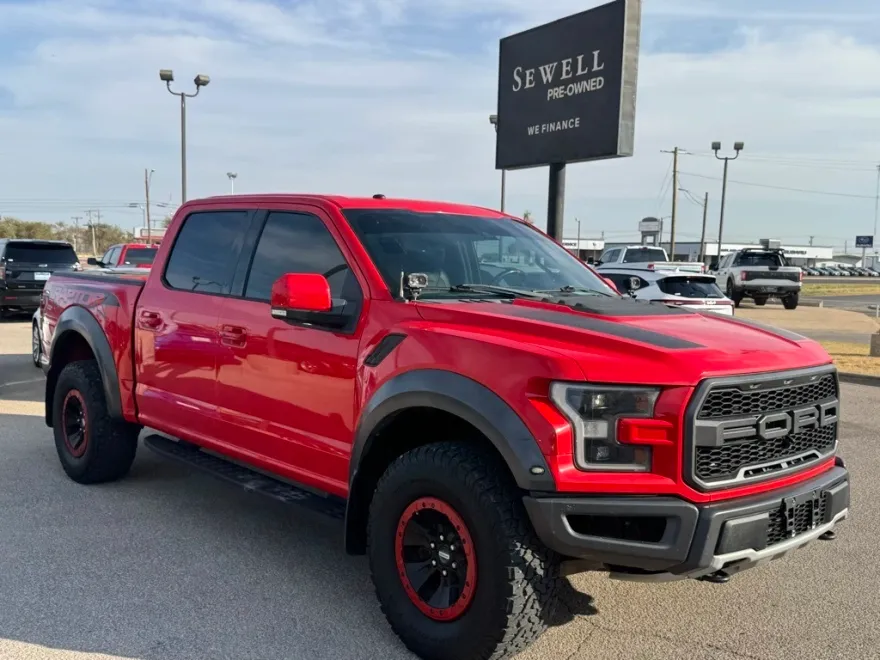 2018 Ford F-150 Raptor photo 1