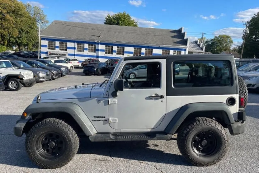 2012 Jeep Wrangler Sport photo 1