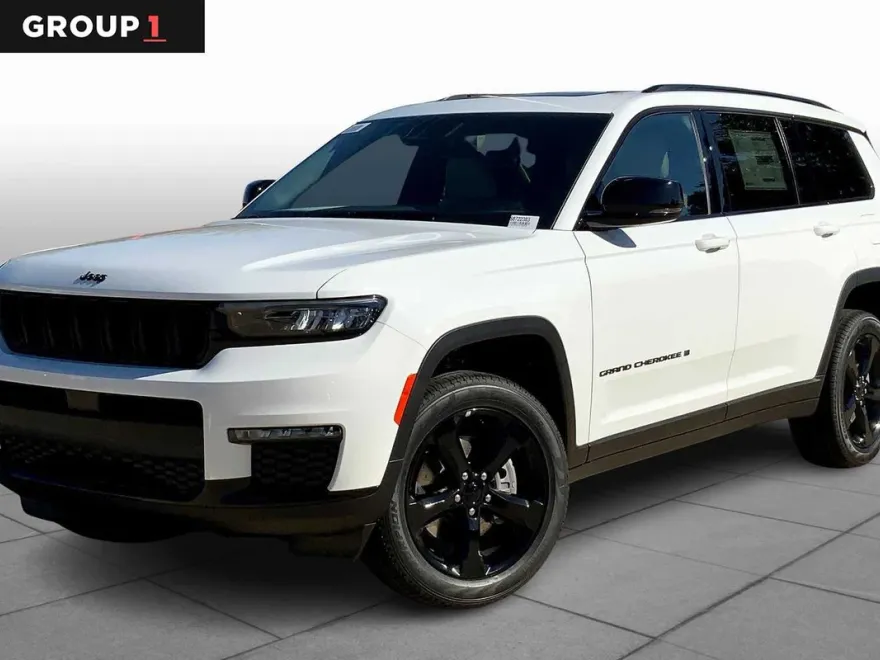 2025 Jeep Grand Cherokee L photo 1