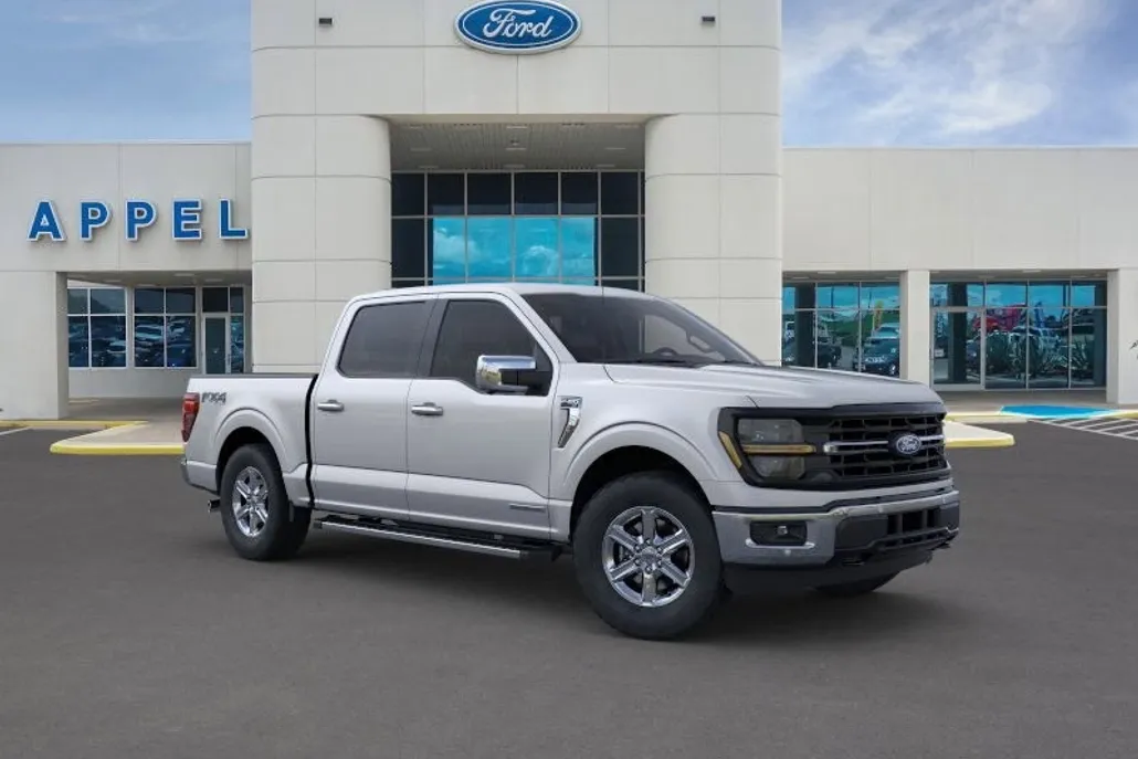 2025 Ford F-150 XLT photo 1