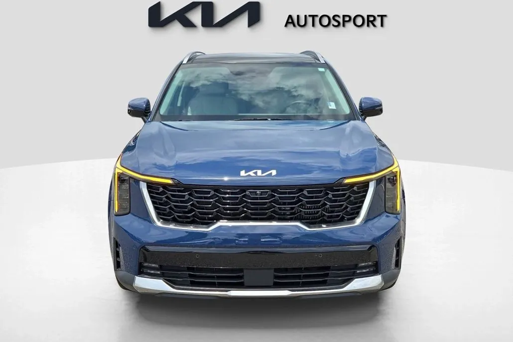 2024 Kia Sorento SX photo 1