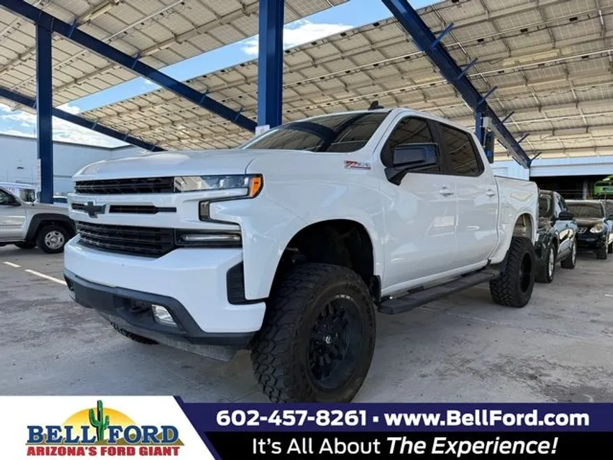 2021 Chevrolet Silverado 1500 RST photo 1