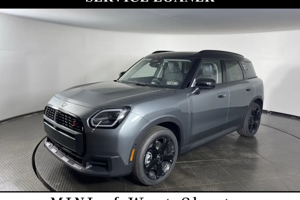 2025 Mini Cooper S ALL4 photo 1