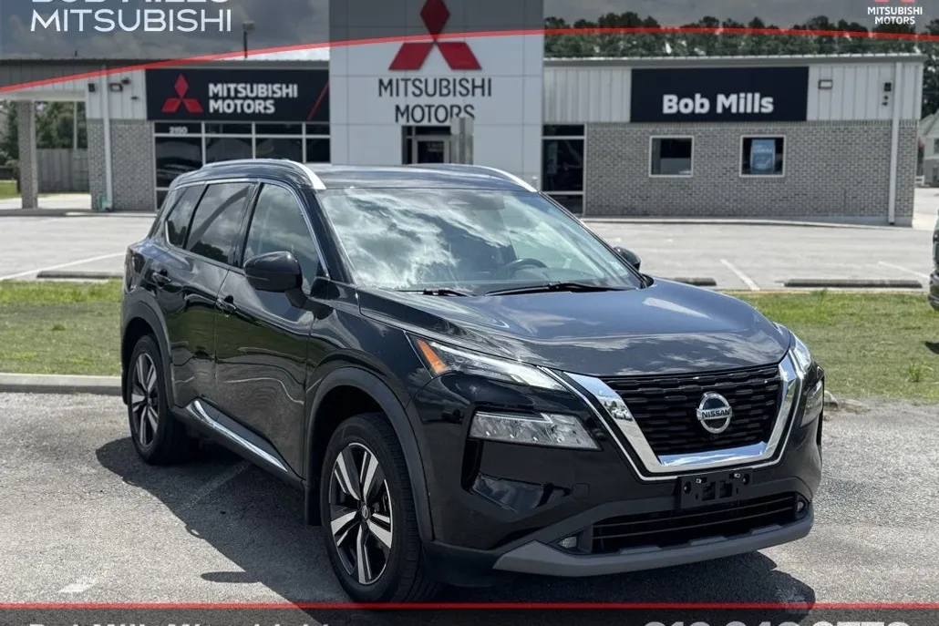 2021 Nissan Rogue SL photo 1