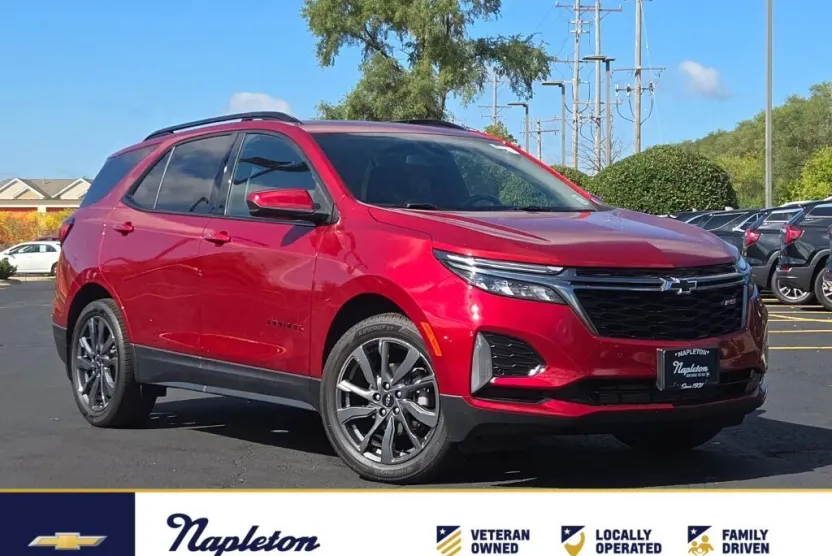 2022 Chevrolet Equinox RS photo 1