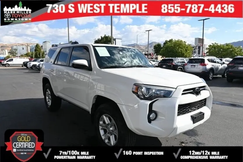 2020 Toyota 4Runner SR5 photo 1
