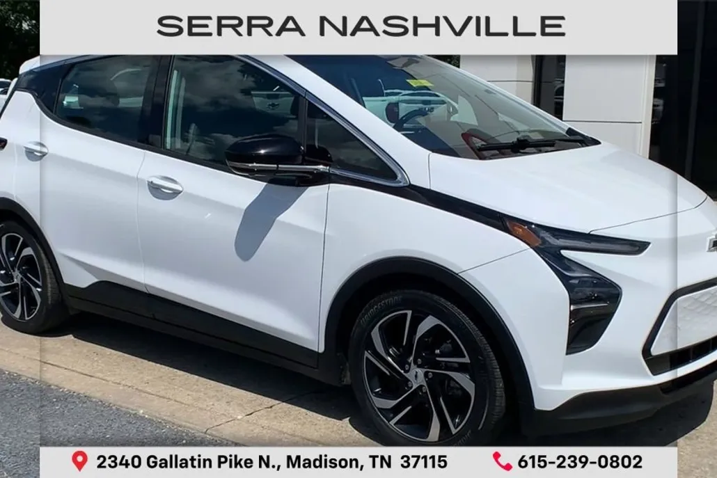 2022 Chevrolet Bolt EV 2LT photo 1