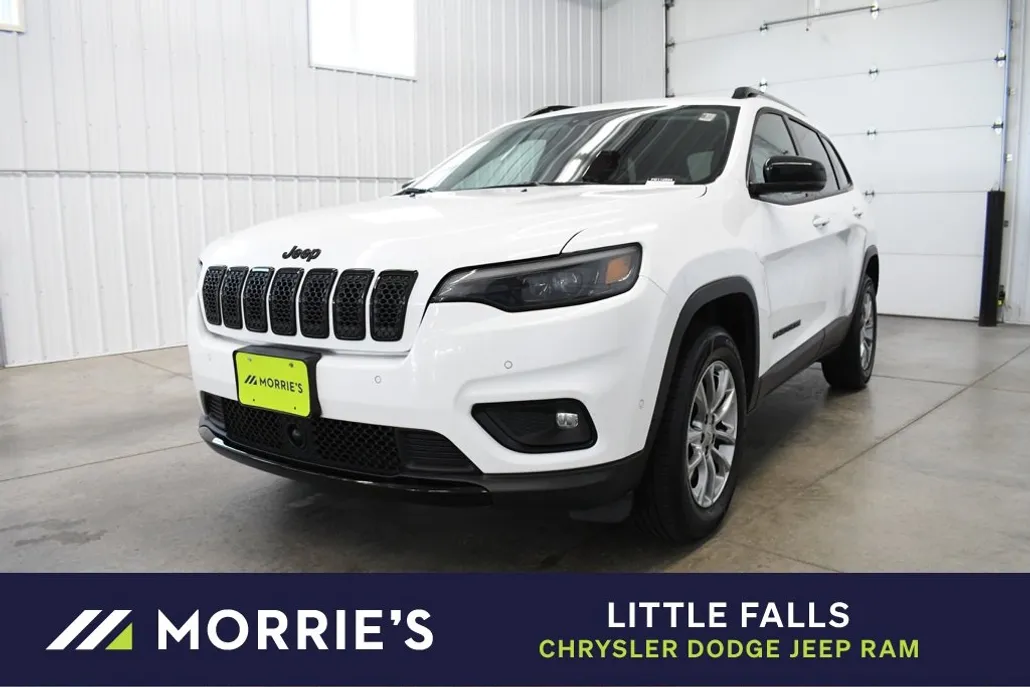 2023 Jeep Cherokee Altitude Lux photo 1