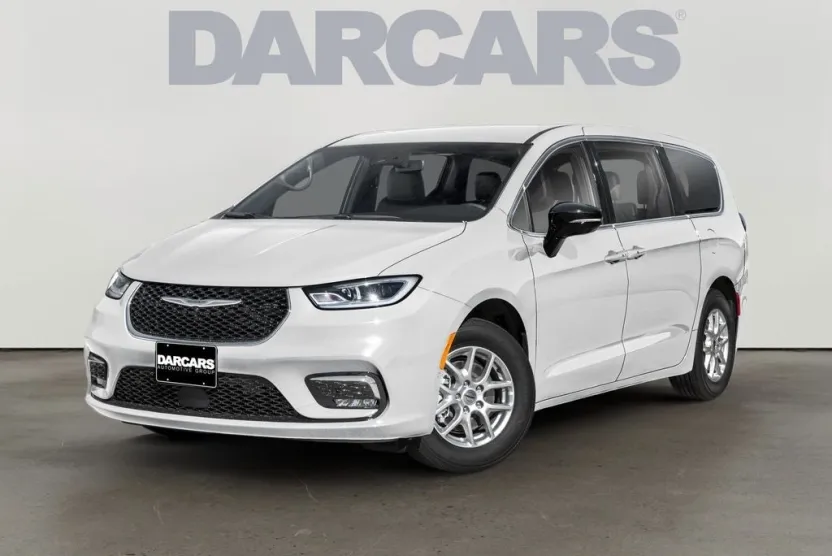 2026 Chrysler Pacifica photo 1