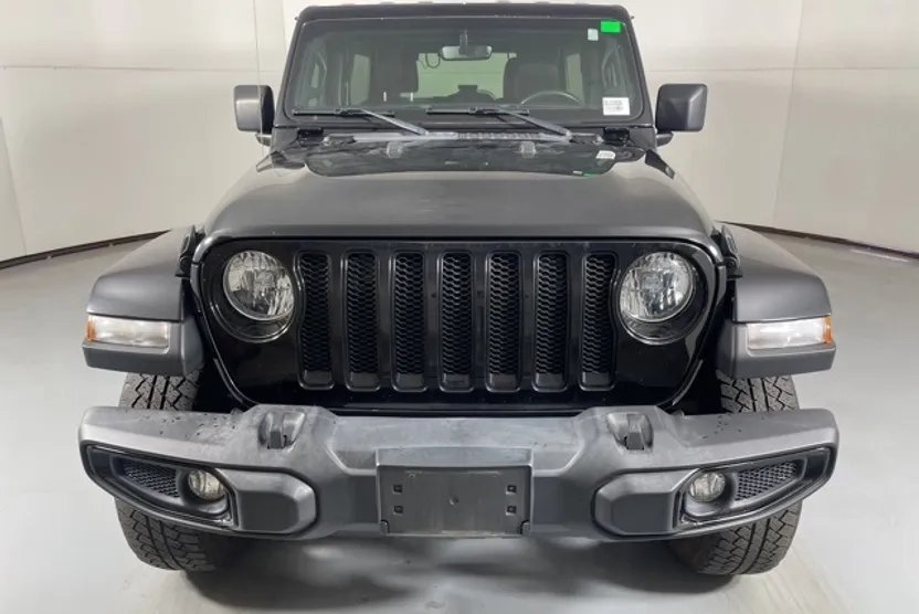 2021 Jeep Wrangler Unlimited Sahara Altitude photo 1