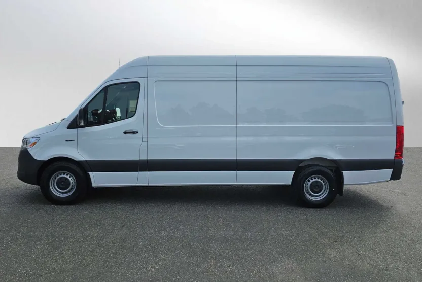 2024 Mercedes Benz eSprinter High Roof 170" photo 1