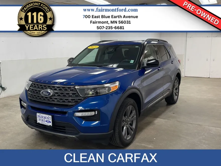 2023 Ford Explorer XLT photo 1