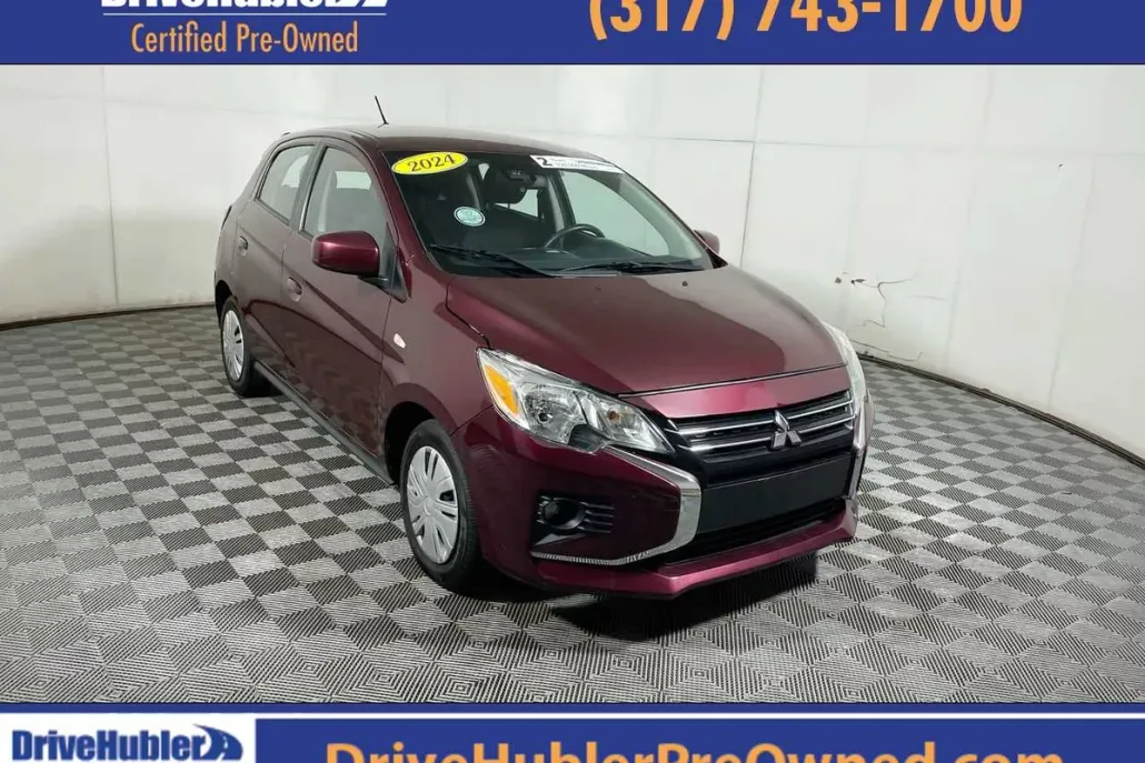 2024 Mitsubishi Mirage LE photo 1
