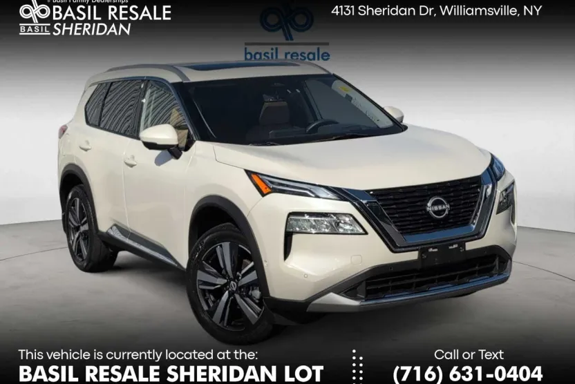 2023 Nissan Rogue Platinum photo 1