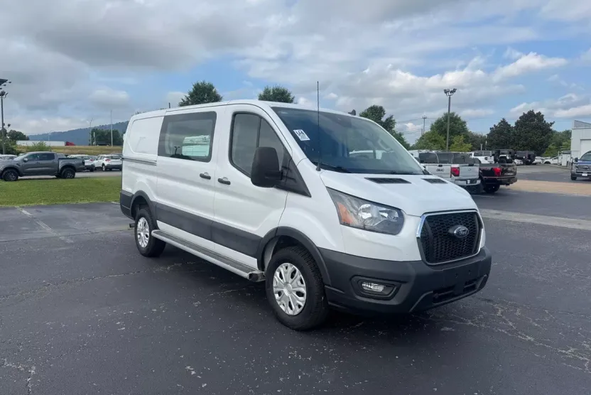 2023 Ford Transit photo 1