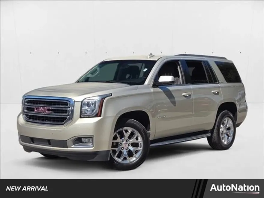 2017 Gmc Yukon SLE photo 1