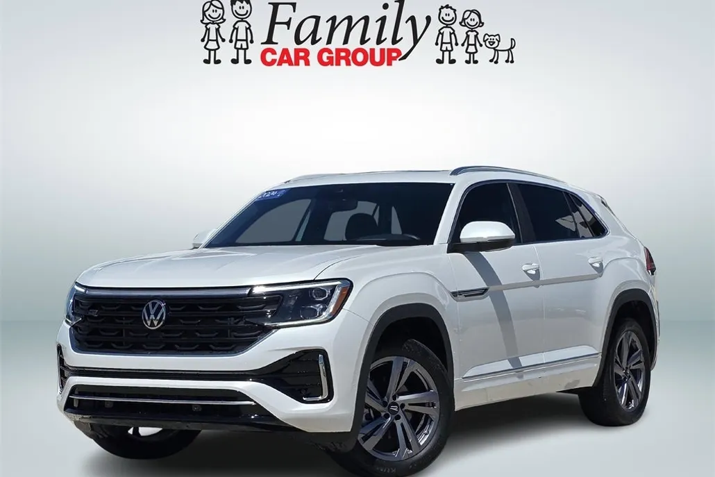 2024 Volkswagen Atlas Cross Sport SEL R-Line photo 1