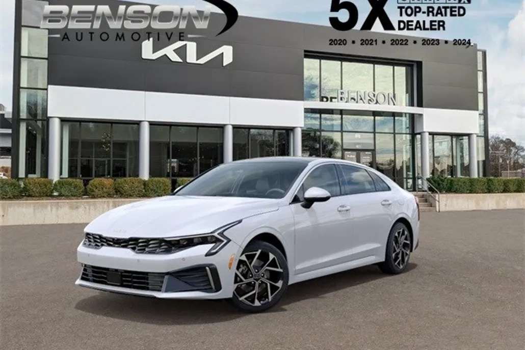 2025 Kia K5 EX photo 1