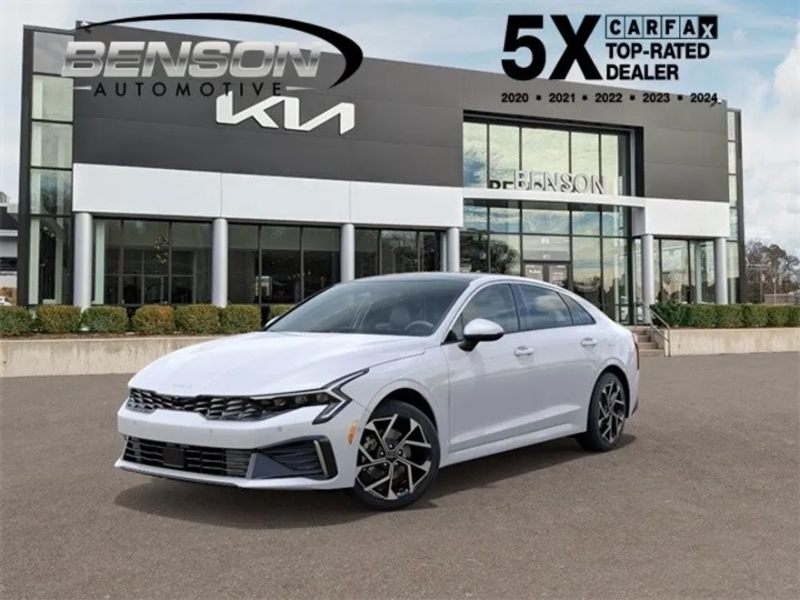 2025 Kia K5 EX photo 1