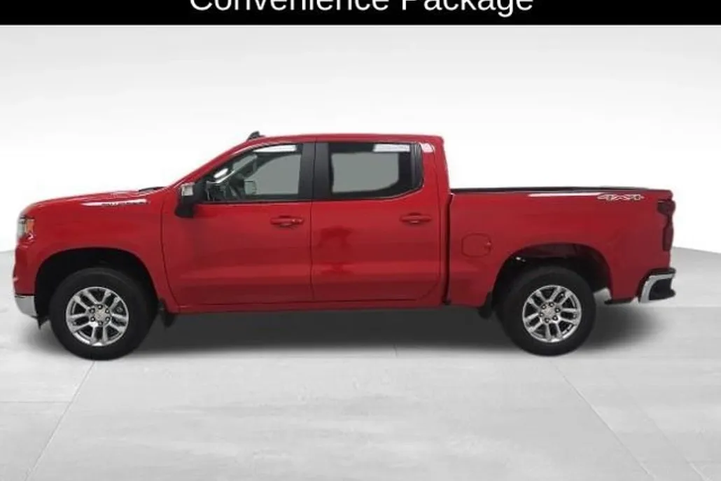 2026 Chevrolet Silverado 1500 LT photo 1