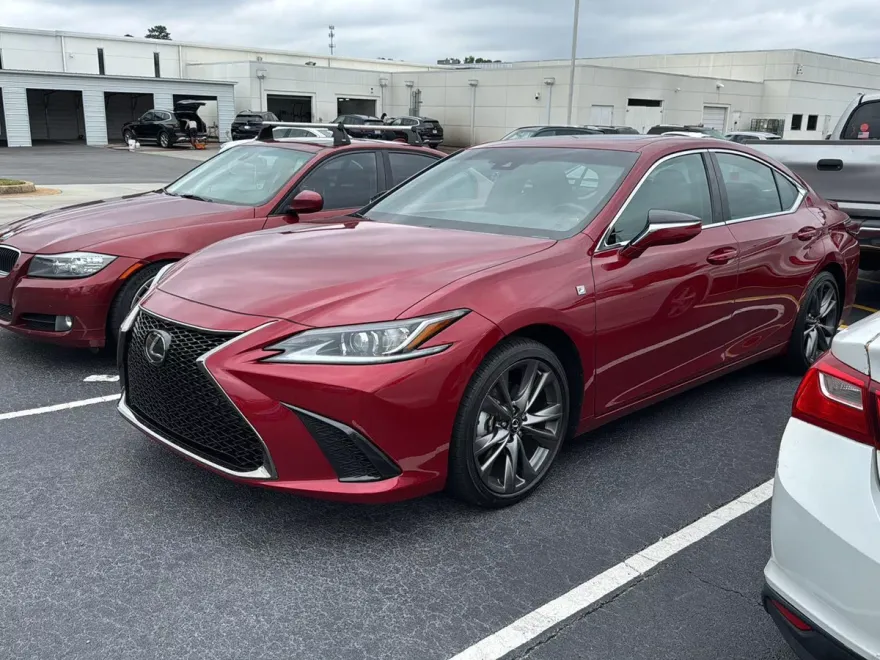 2019 Lexus ES 350 F SPORT photo 1