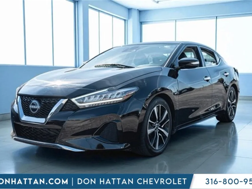 2023 Nissan Maxima SV photo 1