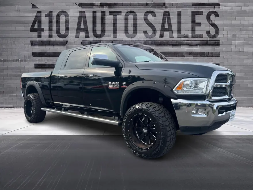 2014 Ram 2500 Laramie photo 1