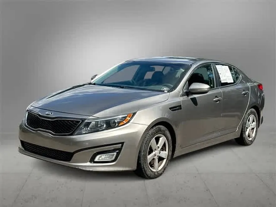 2015 Kia Optima LX photo 1