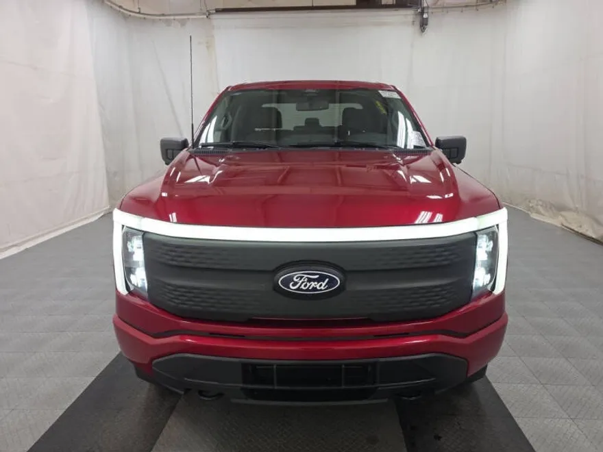 2024 Ford F-150 Lightning XLT photo 1