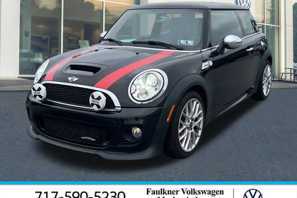 2013 Mini Cooper 2 Door Hardtop photo 1