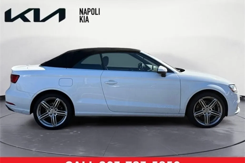 2017 Audi A3 2.0T Premium photo 1