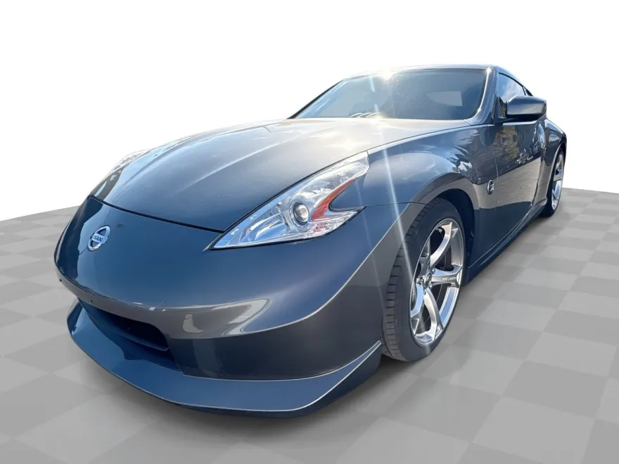 2012 Nissan 370Z Nismo photo 1