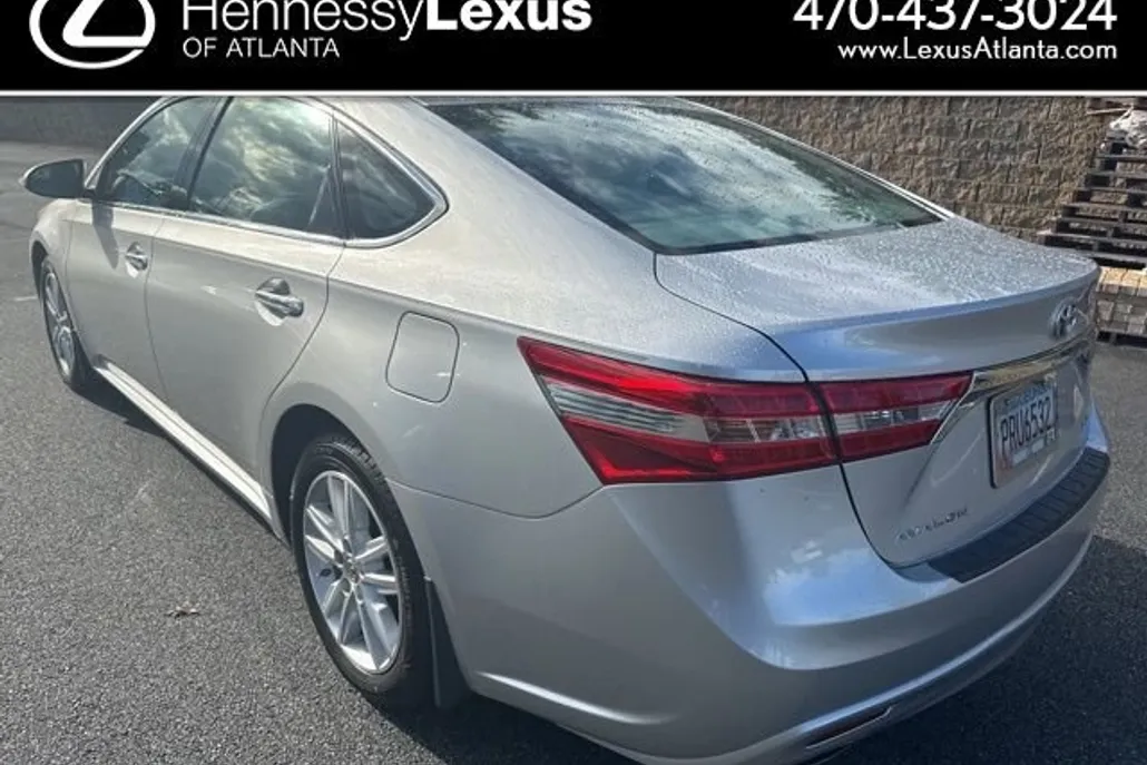 2013 Toyota Avalon XLE photo 1