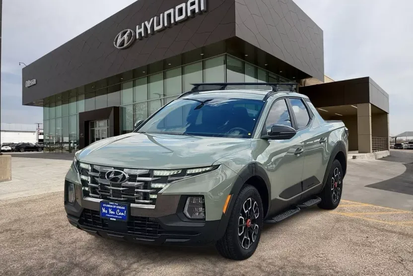 2024 Hyundai Santa Cruz XRT photo 1