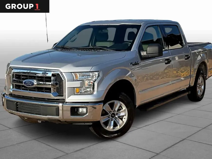 2017 Ford F-150 XLT photo 1