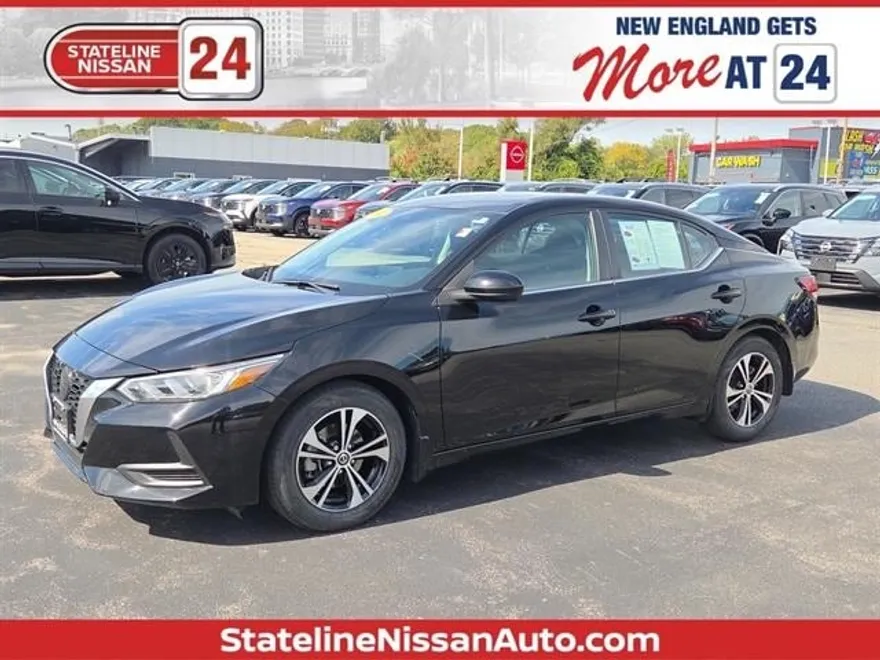 2022 Nissan Sentra SV photo 1