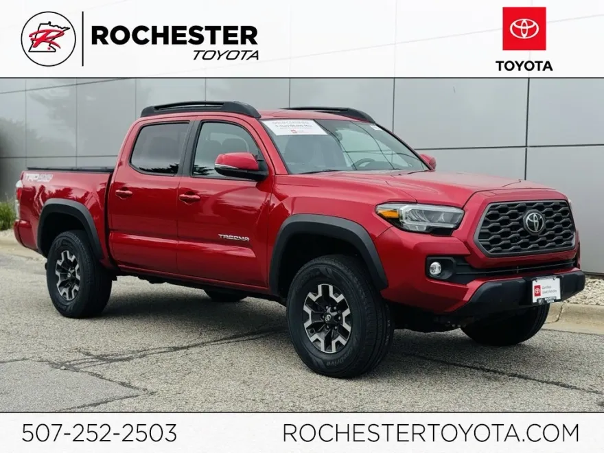 2022 Toyota Tacoma TRD Off-Road V6 photo 1