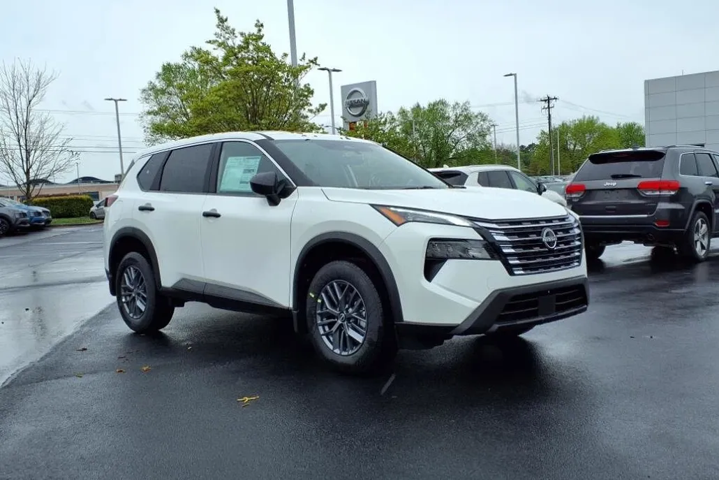 2025 Nissan Rogue S photo 1