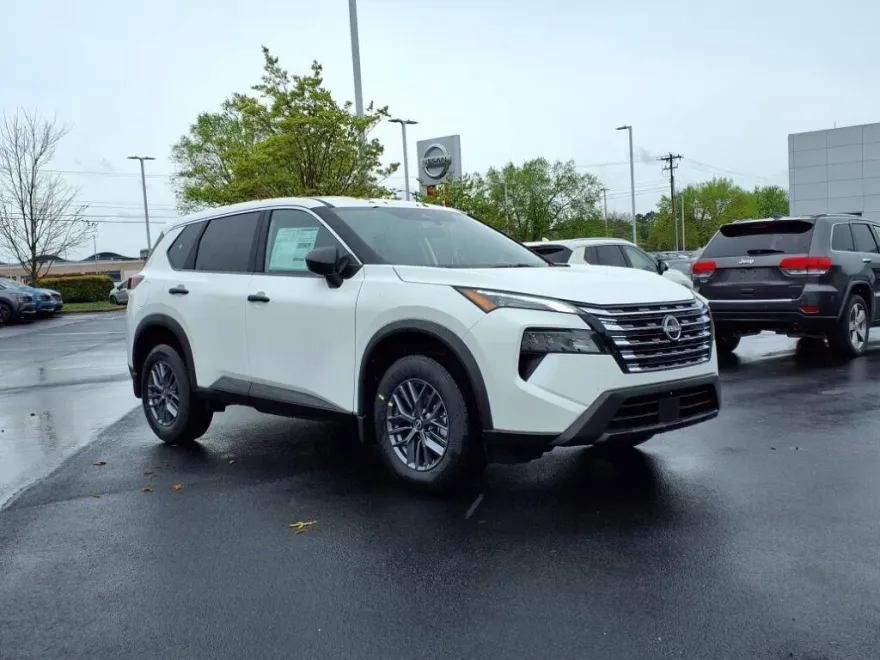 2025 Nissan Rogue S photo 1