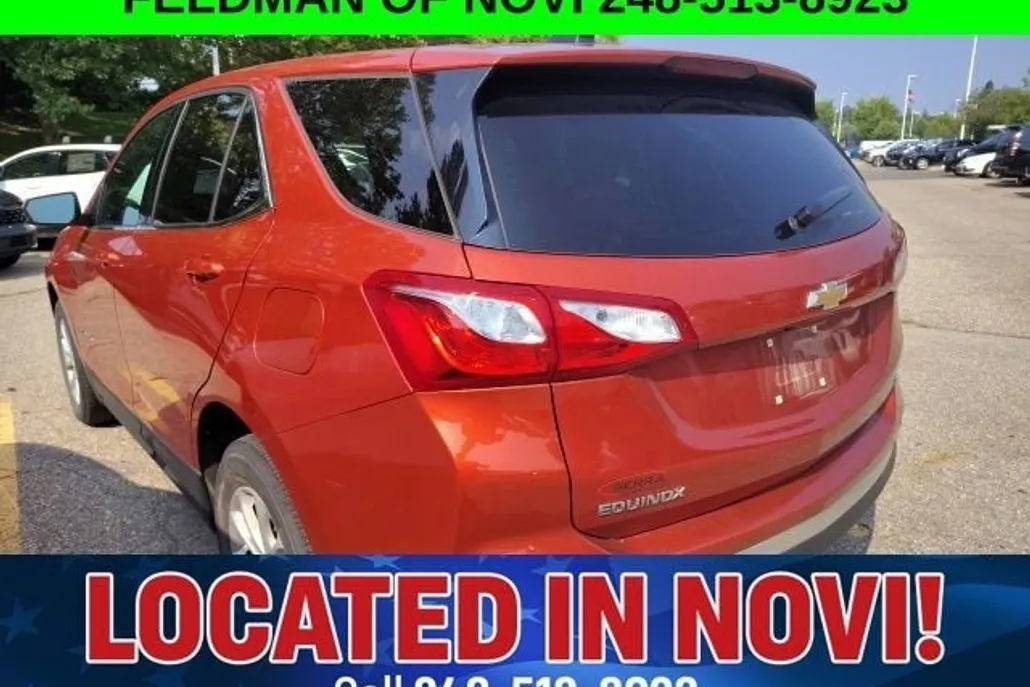 2020 Chevrolet Equinox LT photo 1