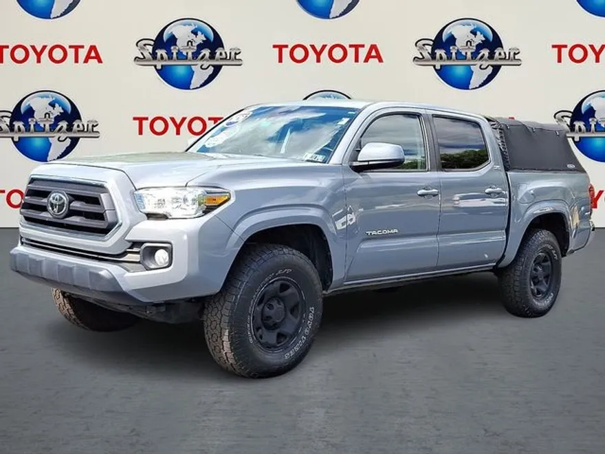 2020 Toyota Tacoma SR5 photo 1