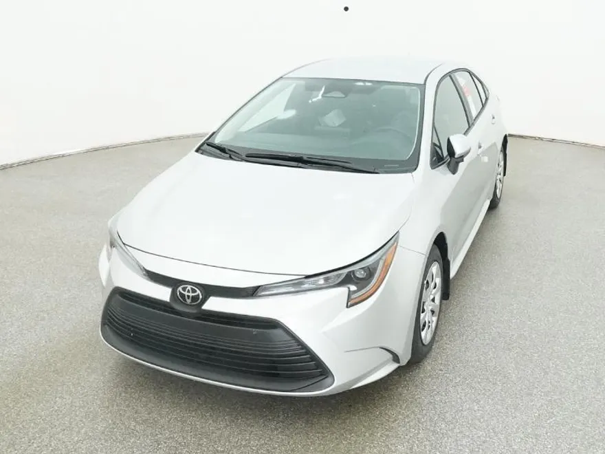 2026 Toyota Corolla LE photo 1