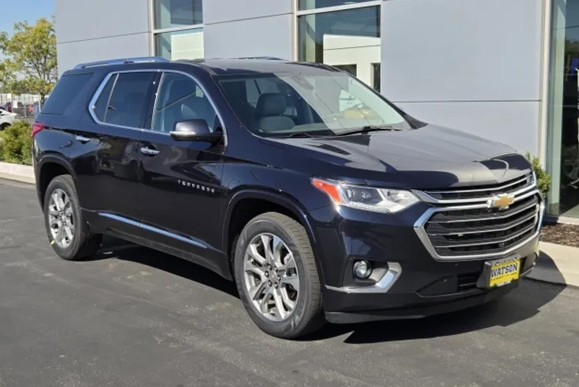 2020 Chevrolet Traverse Premier photo 1