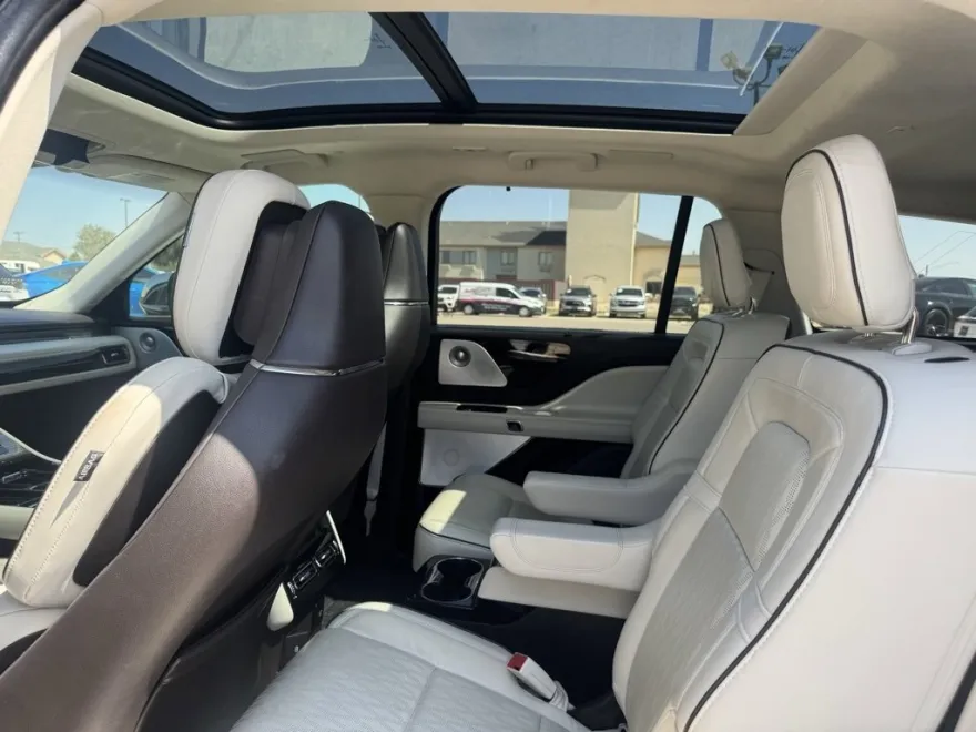 2021 Lincoln Aviator Black Label Grand Touring photo 1
