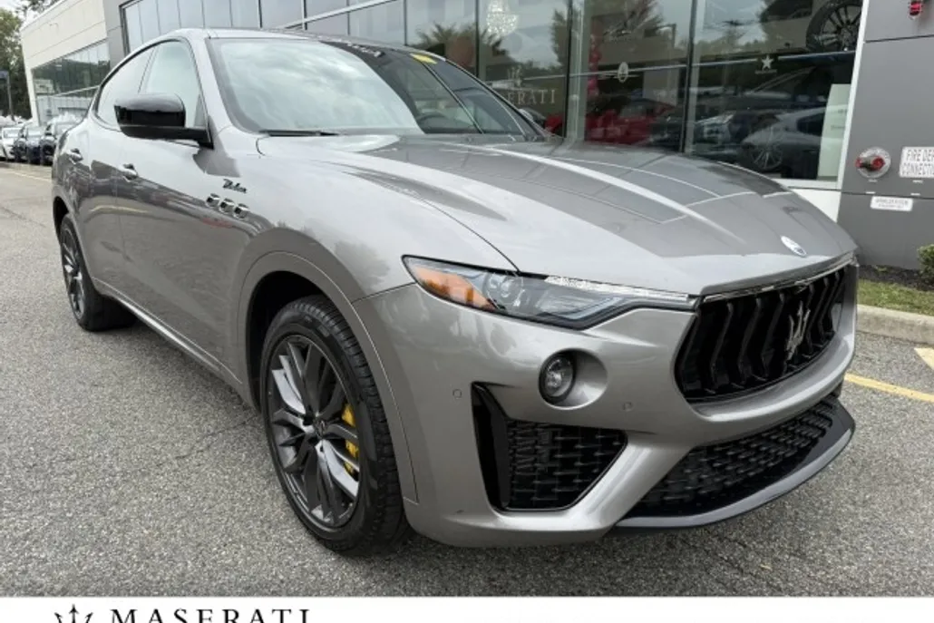 2022 Maserati Levante Modena photo 1
