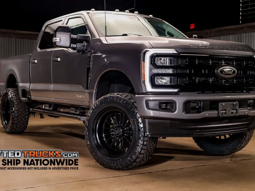 2023 Ford F-250 photo 1