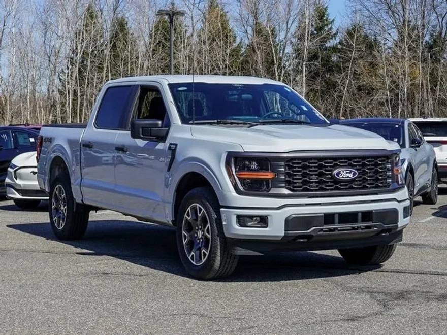 2025 Ford F-150 STX photo 1